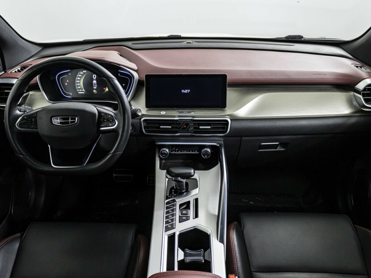 Geely Coolray с пробегом — 2022 год. Фото: #10